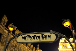 Metropolitain by Night